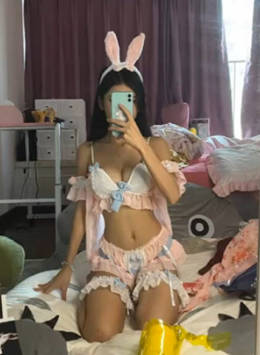 街上遇到的可爱cosplay兔美女